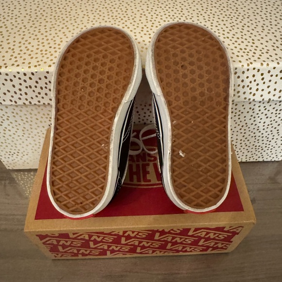 Vans Kids Classic Black and White Sneakers - Picture 4 of 4